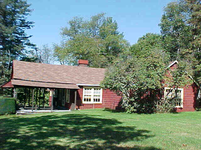 Building photograph for 22 NORTH POND ROAD